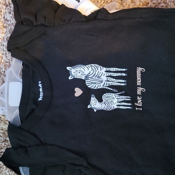 Children's Place onesie tops, size 6-9 months, set of 5 - Picture 2 of 7